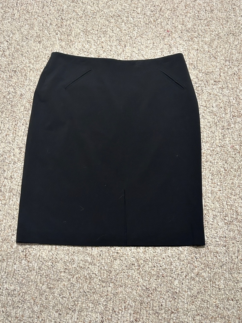 Daisy Fuentes Classic Black Pencil Skirt - Size 10 EUC
